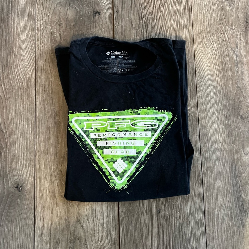 Columbia Black Performance Fishing Gear T-Shirt